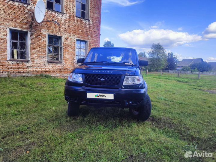 УАЗ Patriot 2.7 МТ, 2012, 162 000 км