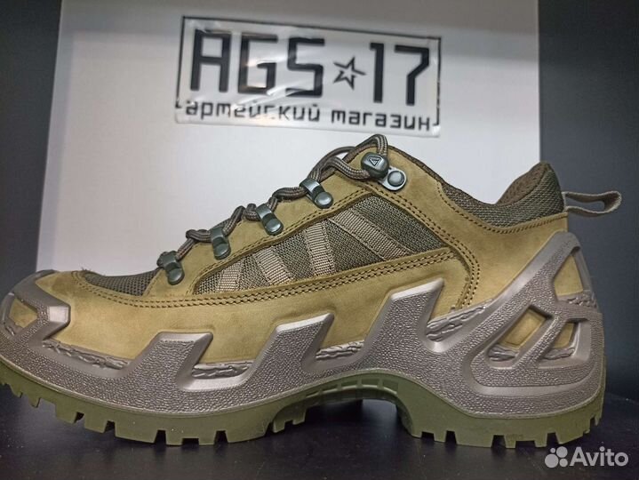 Кроссовки Waneda