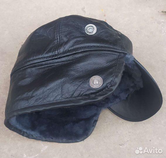 Мужская зимняя шапка с мехом