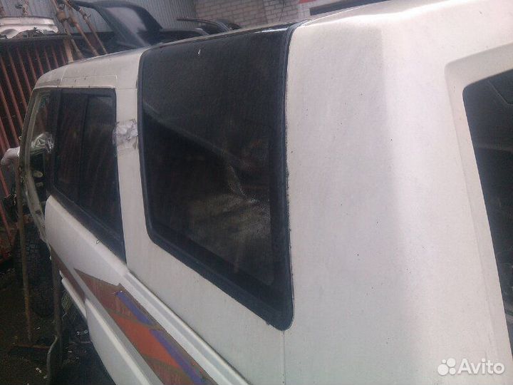 Кунг Toyota Hilux LN61 2L