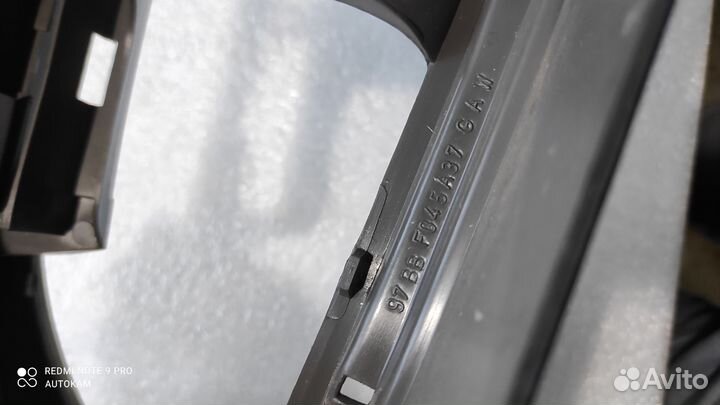 Центральная консоль с подлокотником ford Mondeo 2