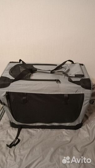 Выставочный дом-переноска для кошек и собак,б/у