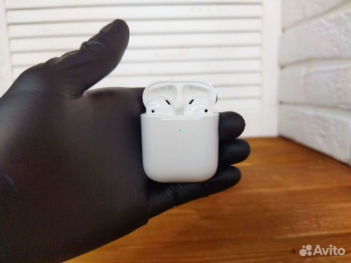 AirPods 2 (новые)