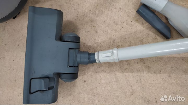 Моющий пылесос zelmer