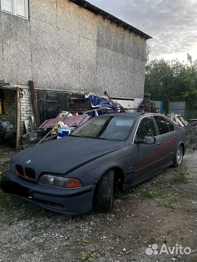 Разбор BMW E39 528i дорест