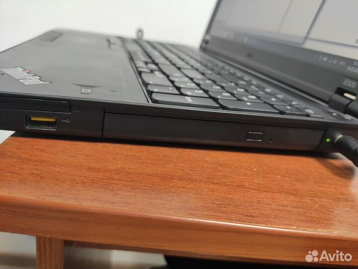Ноутбук lenovo thinkpad i3 8gb ssd 120gb
