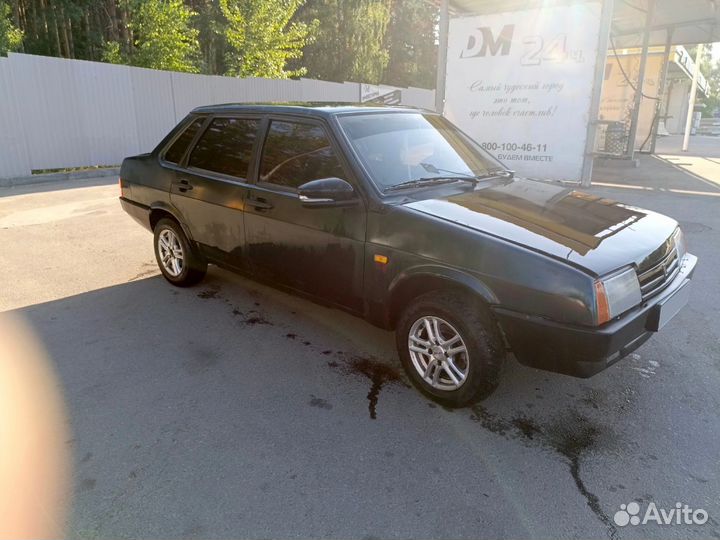 ВАЗ 21099 1.5 МТ, 2002, 200 000 км