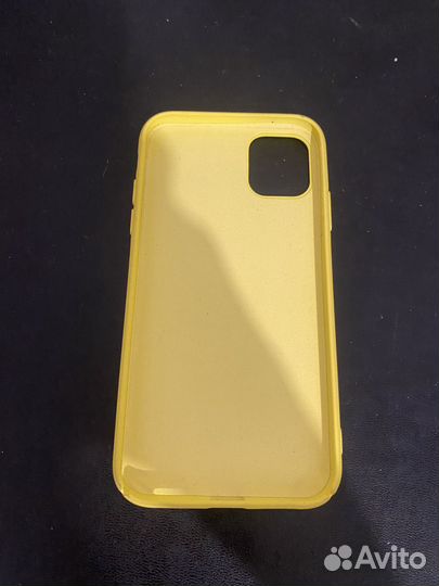 Чехол на iPhone 11