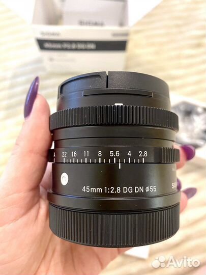 Sigma AF 45mm f/2.8 DG DN L-Mount