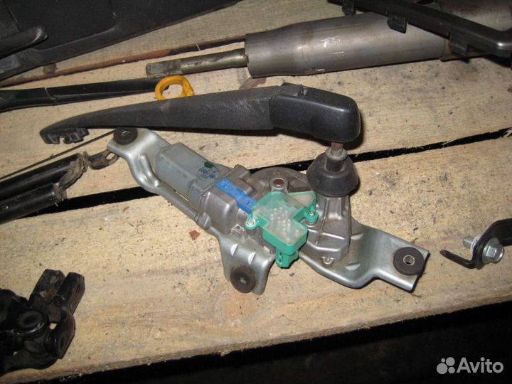 Моторчик дворника задний Субару Импреза 3 2007-11