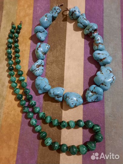 Бусы из бирюзы