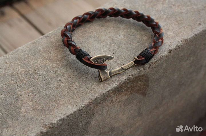 Кожаный браслет « Секира Перуна »
