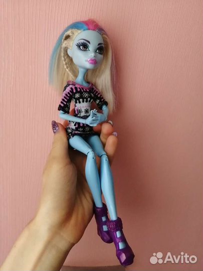 Эбби Боминейбл