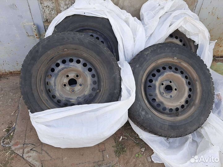 Nordman Nordman 4 205/65 R15