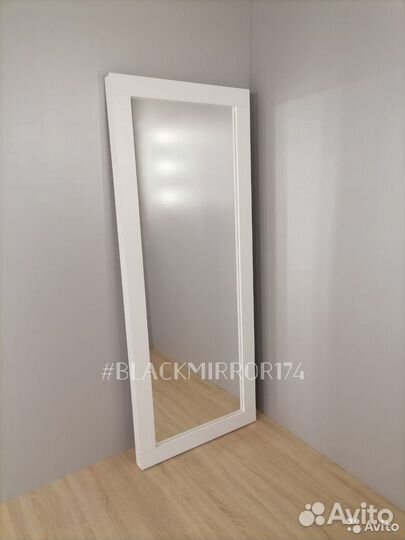 Ростовое напольное зеркало в раме без ламп