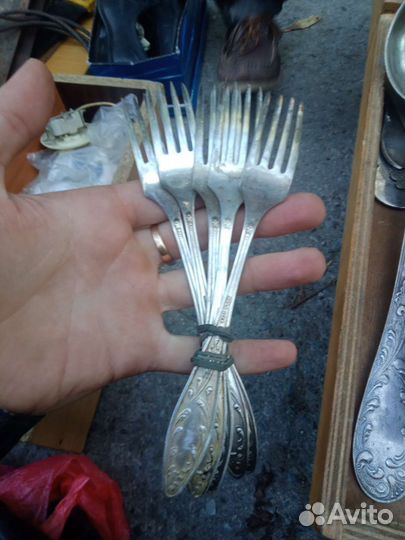 Мельхиоровые вилки ложки