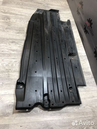 Защита днища левая Мазда 3 BL