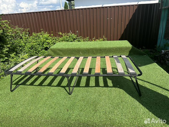 Шезлонг для дачи