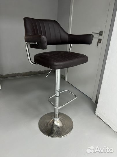 Стул барный