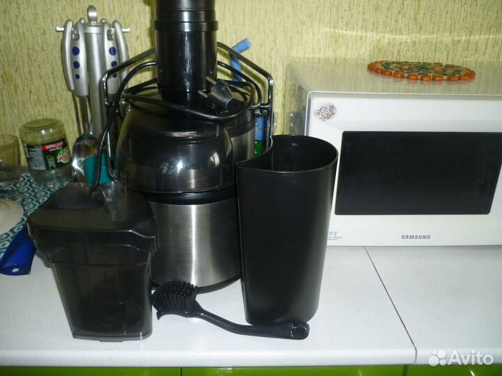 Продам соковыжималку