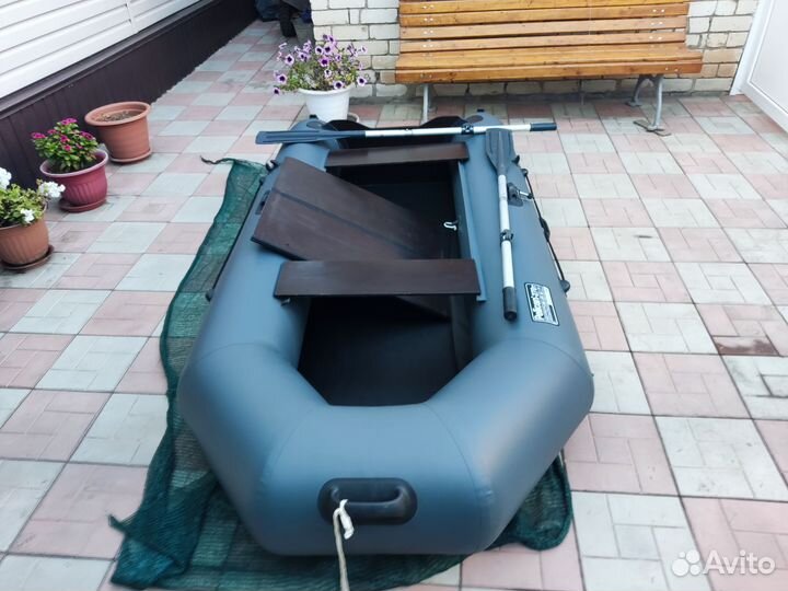 Продам лодку