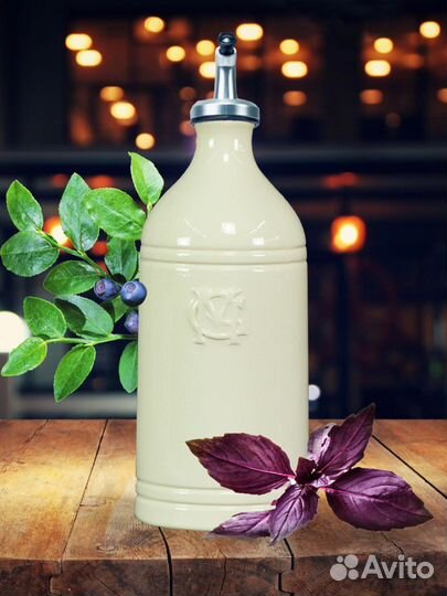 Емкость для масла в стиле Emile Henry