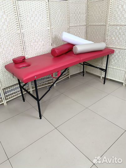 Массажная кушетка