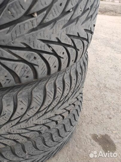 Yokohama Ice Guard Stud IG55 225/60 R17