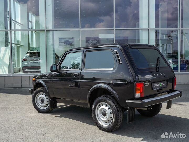 ВАЗ Niva Legend 1.7 МТ, 2022, 6 955 км