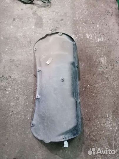 Обшивка багажника Рено Меган 2 седан