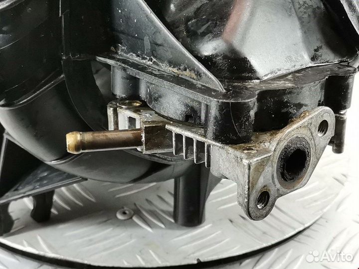 Коллектор впускной для Volkswagen Golf 4