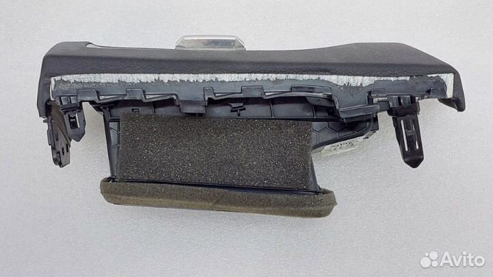 Дефлектор воздушный левый Hyundai Sonata DN8 G4NA