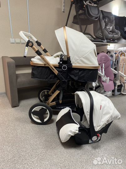 Коляска для новорожденных и до трех лет 3 в 1
