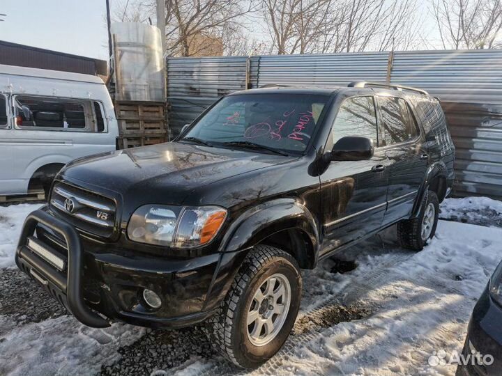 Генератор Toyota Sequoia UCK45 2UZ-FE 2005
