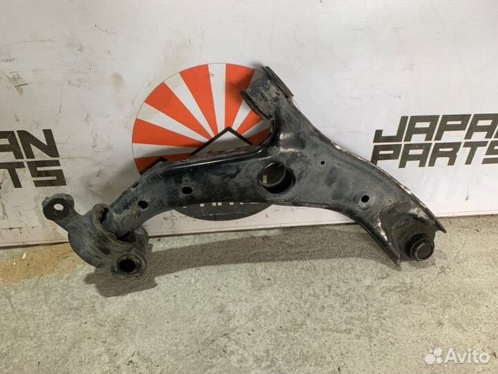 Рычаг передний нижний левый Mazda Mazda3