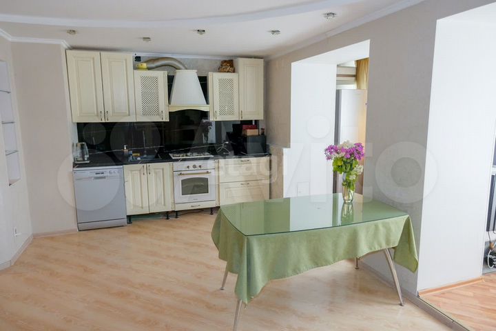 2-к. квартира, 70,3 м², 5/9 эт.