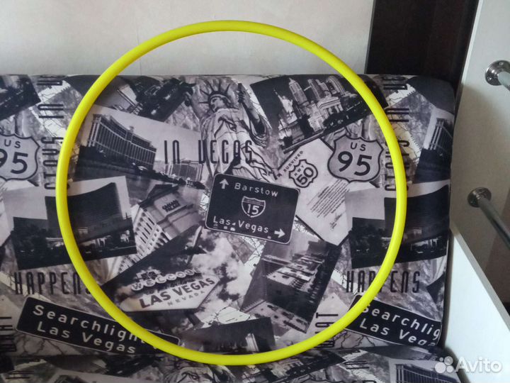 Обруч гимнастический