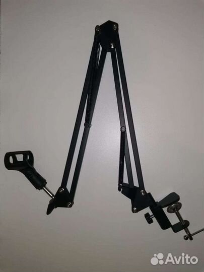 Микрофонная стойка панторгаф