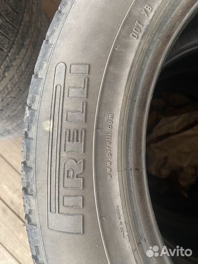Pirelli Scorpion Verde All Season 215/60 R17 96V