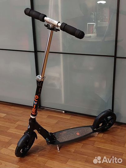 Самокат складной взрослый Micro Швейцария