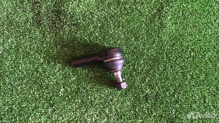 Рулевой наконечник мерседес w202 новый