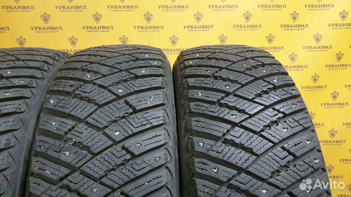 Goodyear Ultragrip Ice Arctic 205/60 R16 92T