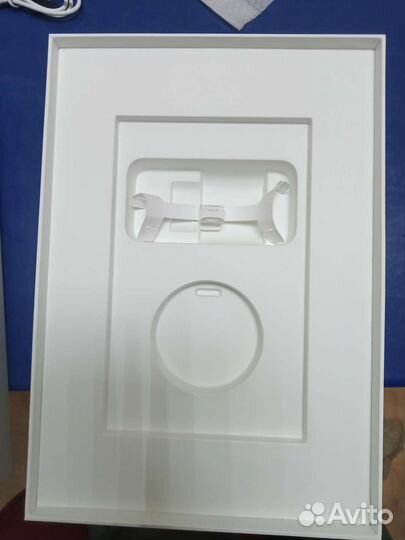 Коробка от iPad