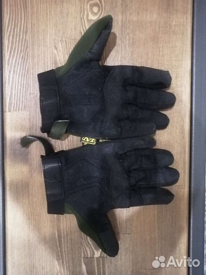 Перчатки тактические