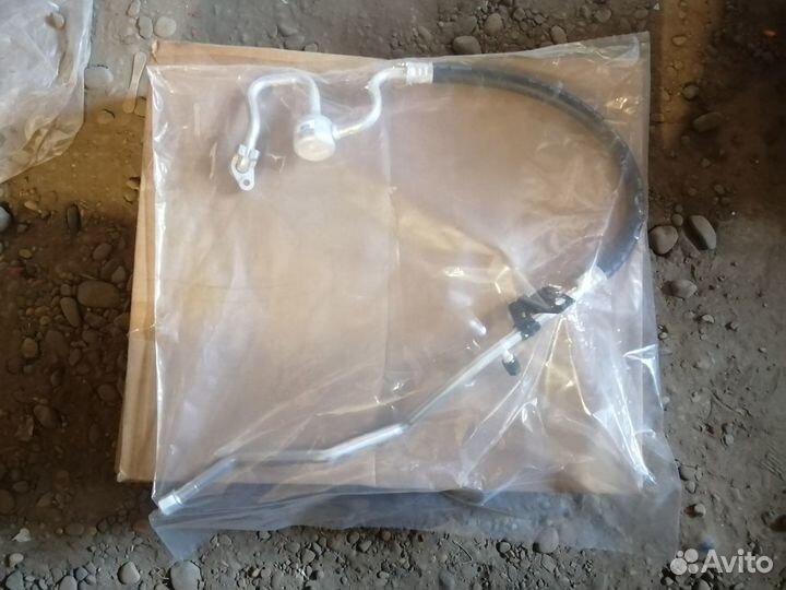 Новая трубка компрессора кондиционера Cadillac CTS