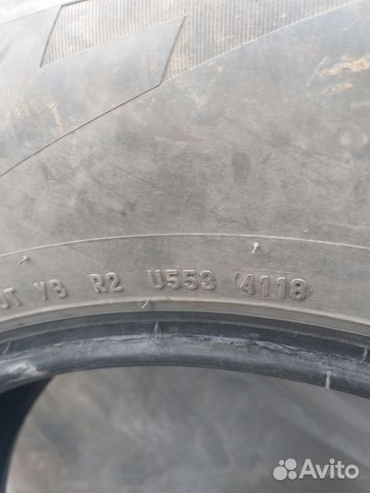 Pirelli Ice Zero 235/65 R17