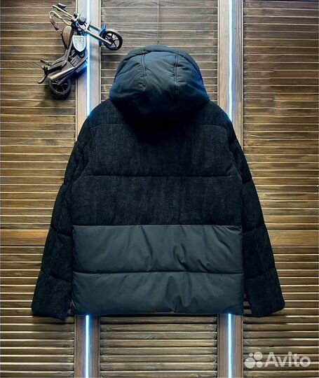 Зимняя куртка moncler