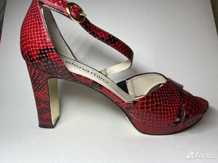 Туфли женские