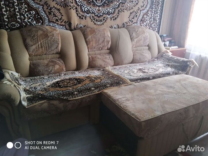 Угловой диван бу