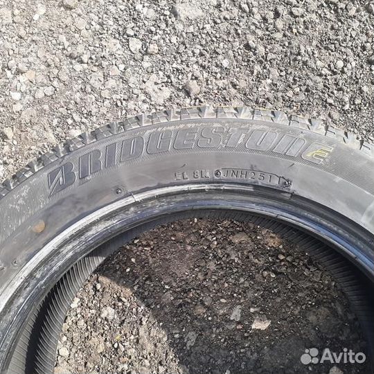 Bridgestone Blizzak Revo2 205/55 R16